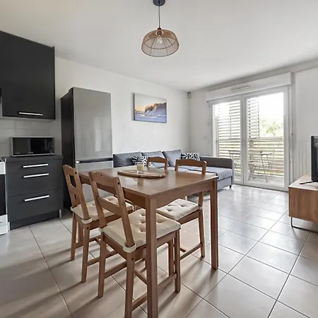 Balcon & Parking A 100m De La Apartment *